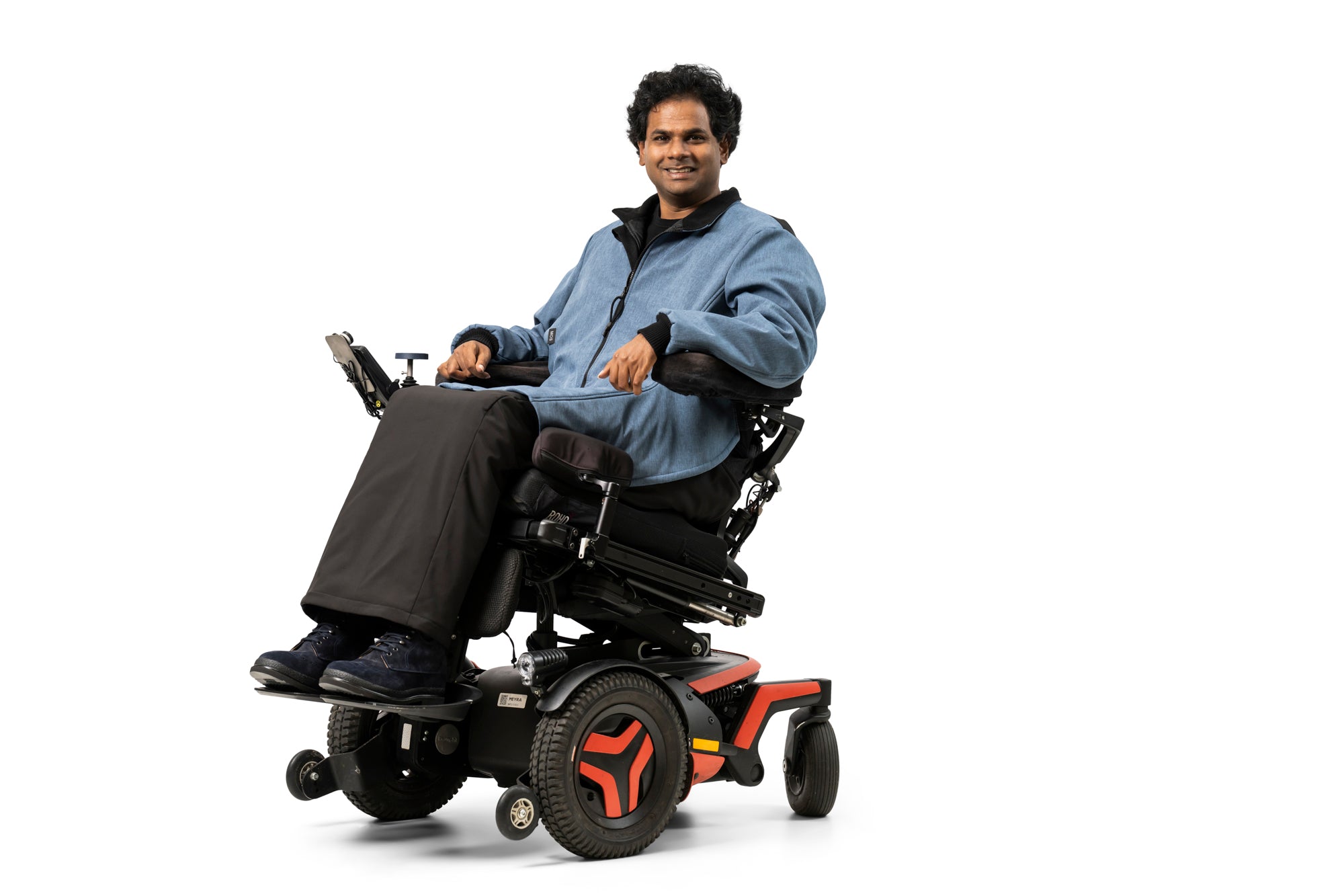 Rolstoel jas AKI - dubbelgevoerd - makkelijk in gebruik - rugsluiting - MOS collectie