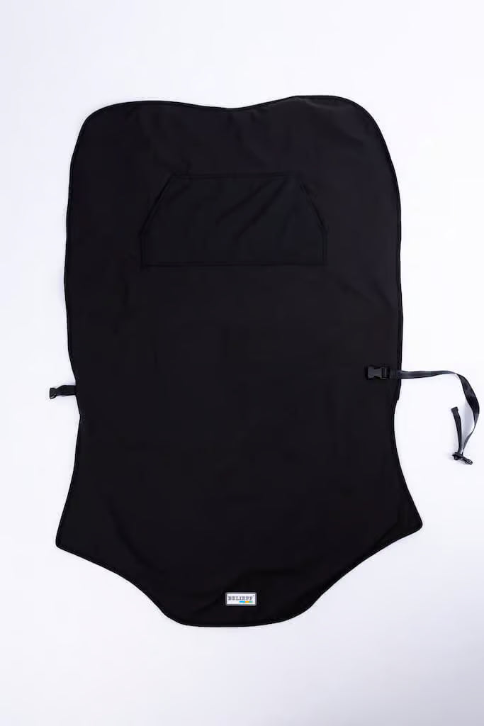 Belieff open outdoor deken fleece (dubbel gevoerd) met handzakken en voetbescherming