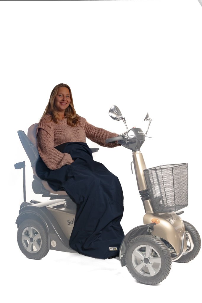 Belieff Scootmobiel deken met flexibele - onderlaag – Waterdicht – Winddicht – Handzakken - Belieff