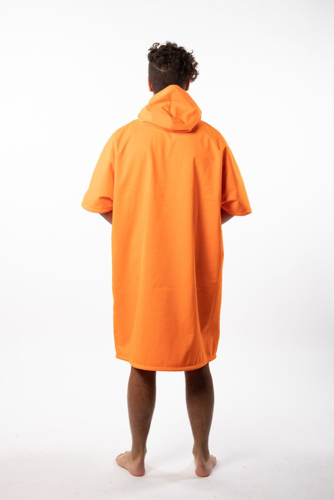 Oranje WK softshell poncho – Duurzaam, praktische en stijlvol - Belieff